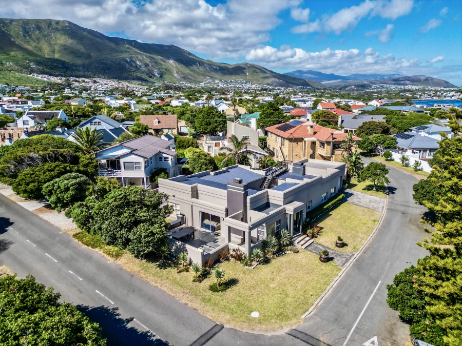 4 Bedroom Property for Sale in Vermont Western Cape